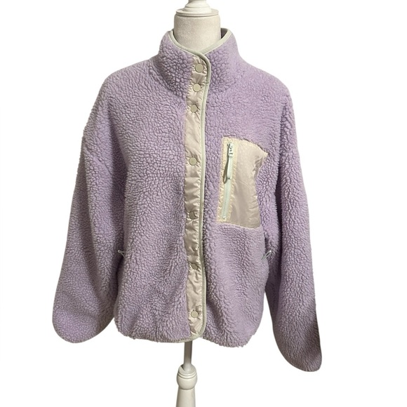 Fabletics Purple Liliac Teddy Jacket Sherpa High Collar and Fuzzy Texture Large - Picture 4 of 13